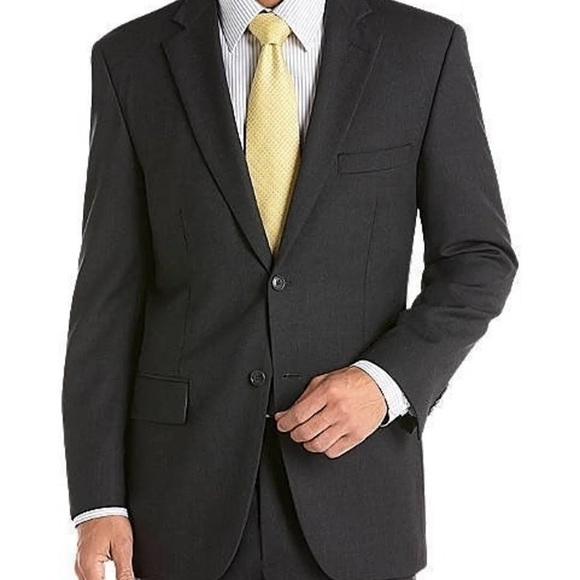 Men’s Three Piece Suit - Picture 3 of 8